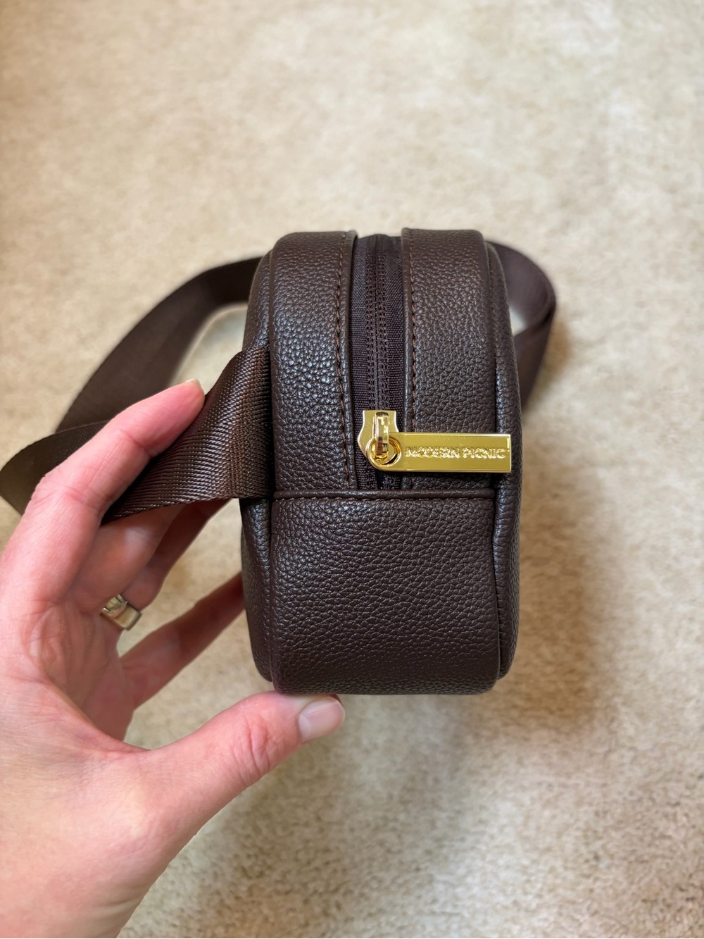 Modern Picnic Chocolate Brown Vegan Leather Belt Bag Fanny Pack Crossbody - Picture 6 of 17
